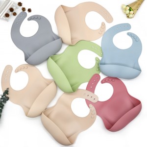 https://www.silicone-wholesale.com/waterproof-silicone-bib-with-pockets-l-melikey.html