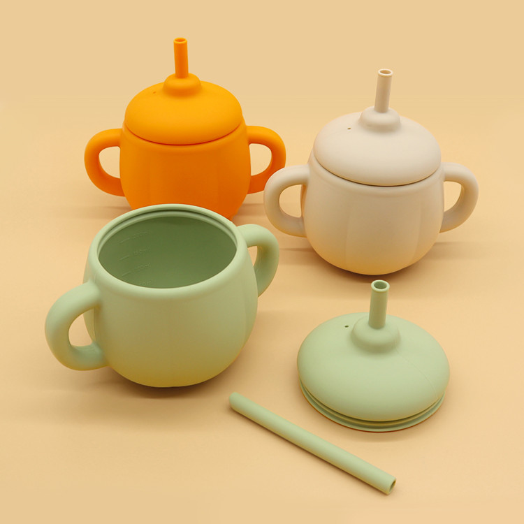 https://www.silicone-wholesale.com/drink-cup-for-baby-wholesale-l-melikey.html