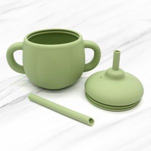 https://www.silicone-wholesale.com/cup-for-baby-wholesale-l-melikey.html