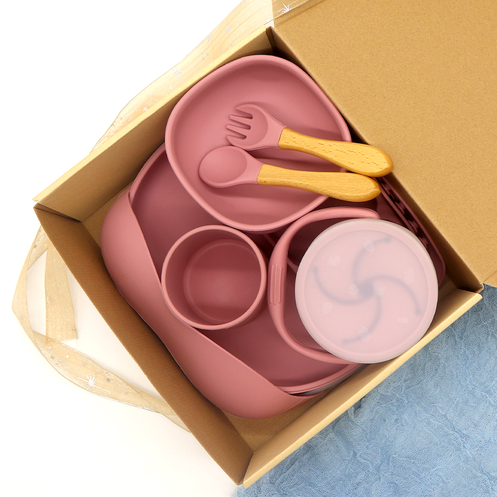 https://www.silicone-wholesale.com/baby-dinnerware-Plate-Sets-personalizing-l-MelIKY.html