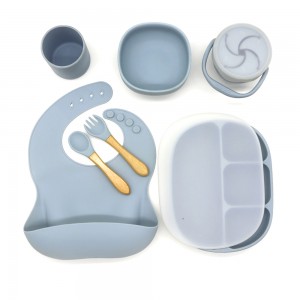 https://www.silicon-wholesale.com/baby-dinnerware-plate-sets-personalized-factory-l-melikey.html