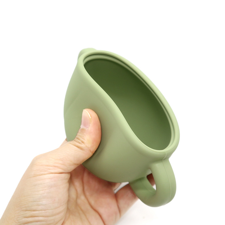 https://www.silicon-wholesale.com/dring-cup-for-baby-wholesale-l-melikey.html