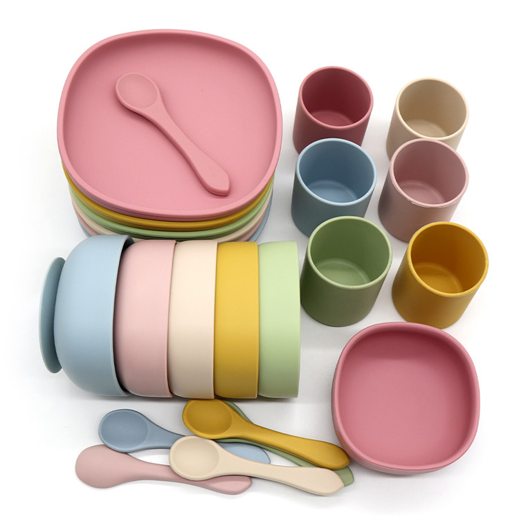 https://www.silicon-wholesale.com/baby-first-dinnerware-wholesale-manufacturer-l-melikey.html