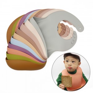 https://www.silicone-wholesale.com/waterproof-silicone-bib-with-pockets-l-melikey.html