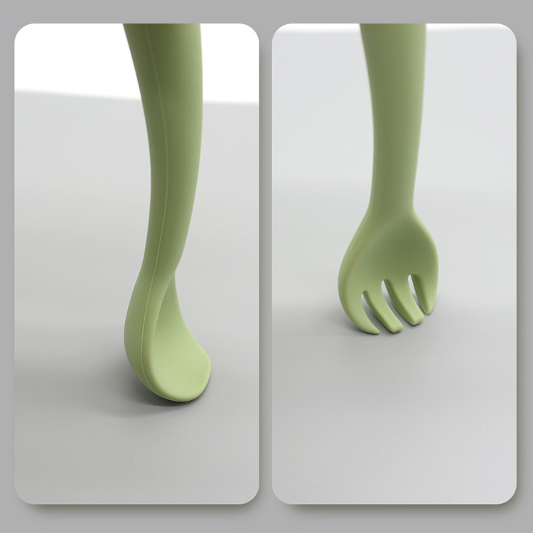 https://www.silicone-wholesale.com/silicone-baby-spoon-and-fork-mon-melikey.html
