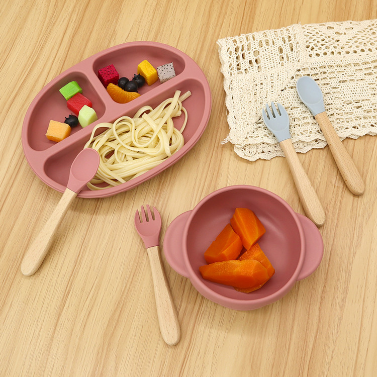 https://www.silicone-wholesale.com/silicone-spoon-and-fork-baby-wholesale-l-melikey.html