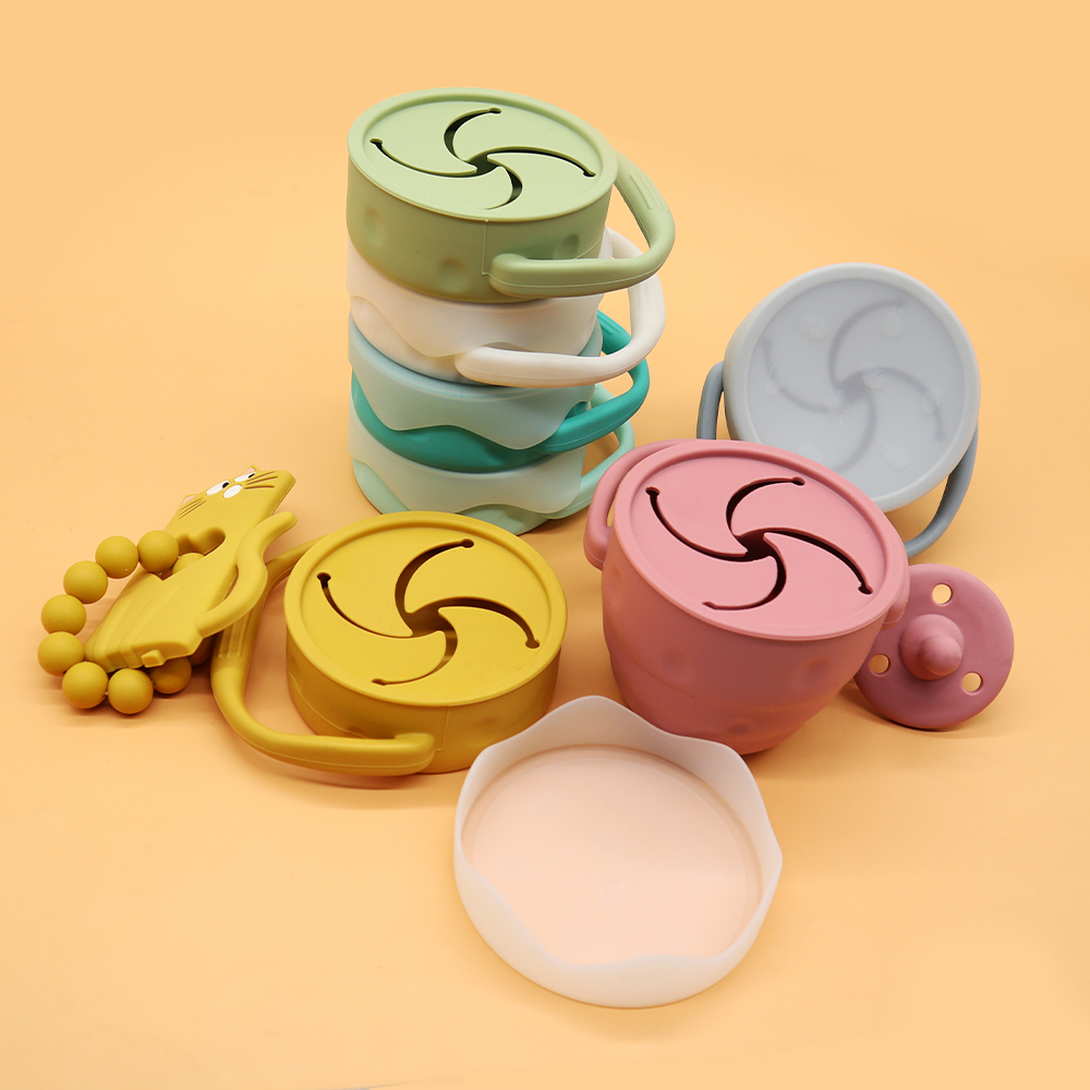 https://www.silicon-wholesale.com/wholesale-factory-baby-collapsible-silicone-snack-cup-l-melikey.html